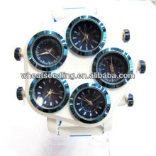 2013 Art und Weiseschmucksacheuhr mit fünf Uhrgesicht für Männer JW-20